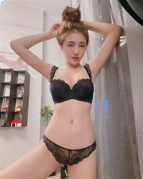 sexy thai girl nude